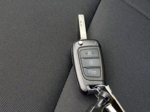 Used 2023 Hyundai Tucson SE FWD image 29