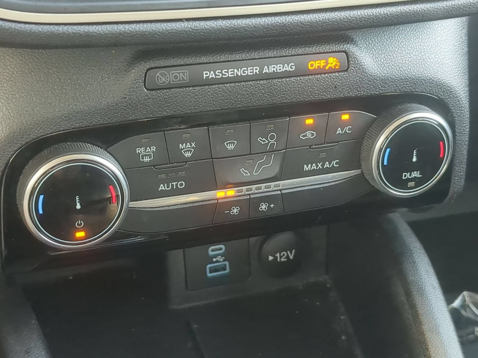 Certified 2022 Ford Escape SE AWD/4WD image 22