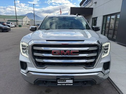 Used 2021 GMC Sierra 1500 SLE w/ X31 Off-Road Package image 2