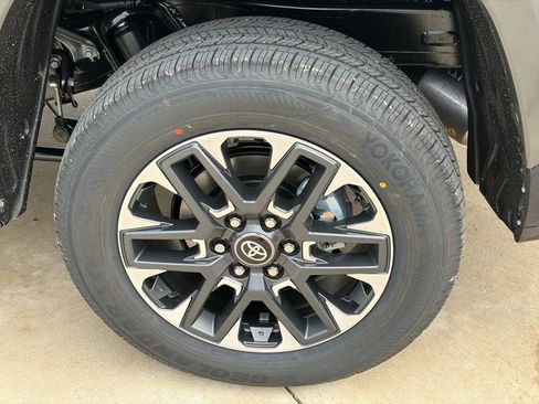 New 2026 Toyota Tundra Limited image 22