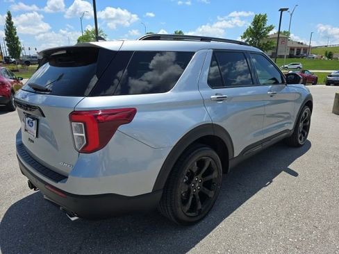 Certified 2023 Ford Explorer ST-Line w/ Class IV Trailer Tow Package AWD/4WD image 5