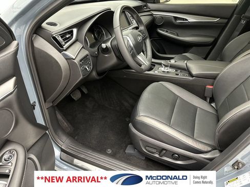 Used 2023 INFINITI QX55 Luxe w/ Cargo Package AWD/4WD image 11
