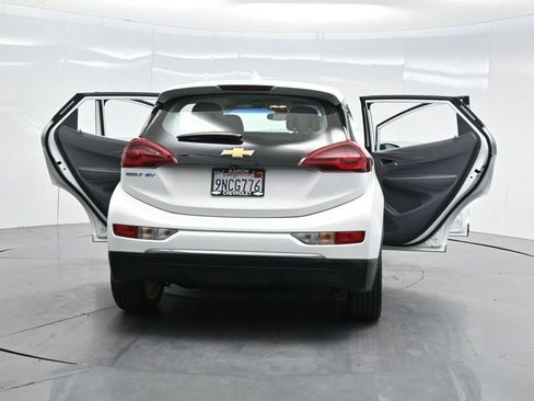 Used 2020 Chevrolet Bolt LT FWD image 47