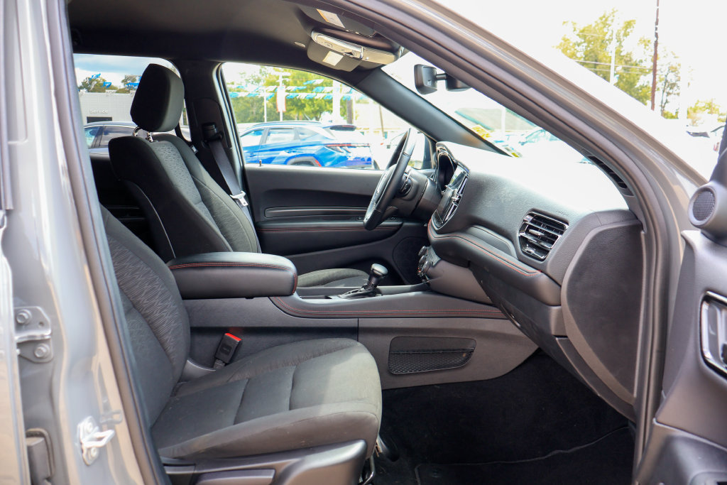 Used 2026 Dodge Durango GT RWD image 8
