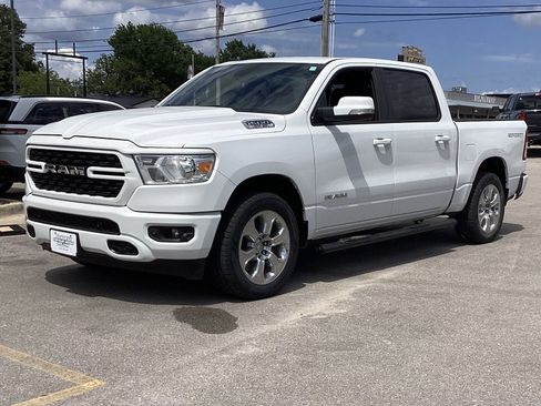 Used 2022 RAM 1500 Big Horn AWD/4WD image 3
