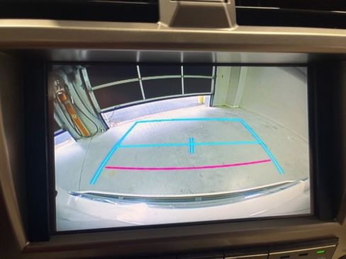 Used 2016 Lexus GX 460 image 14