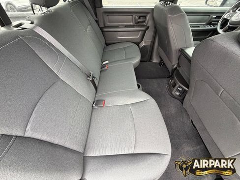New 2026 RAM 2500 Tradesman AWD/4WD image 12