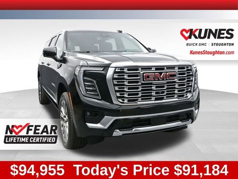 New 2026 GMC Yukon XL Denali w/ Sun & Power Step Package AWD/4WD image 4