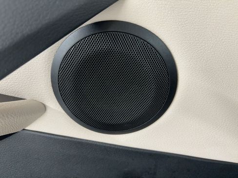 Used 2015 BMW X1 xDrive28i image 21