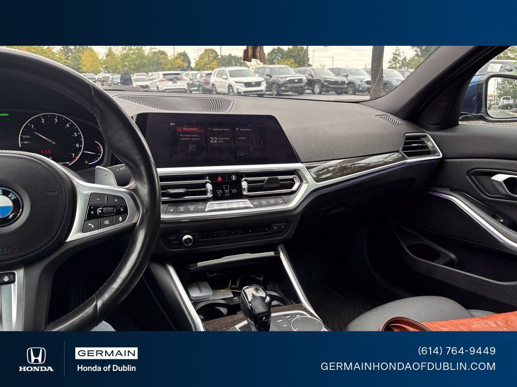 Used 2020 BMW 330i xDrive Sedan w/ Convenience Package AWD/4WD image 1