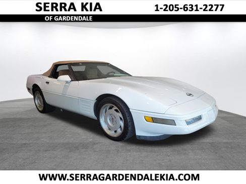 Used 1991 Chevrolet Corvette Convertible RWD image 1