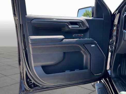 Certified 2024 GMC Sierra 1500 AT4 w/ AT4 Premium Package AWD/4WD image 21