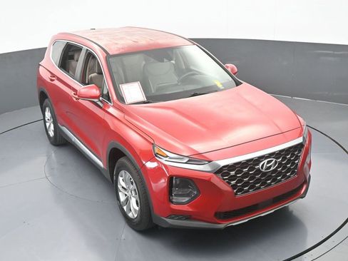 Used 2019 Hyundai Santa Fe SE image 50