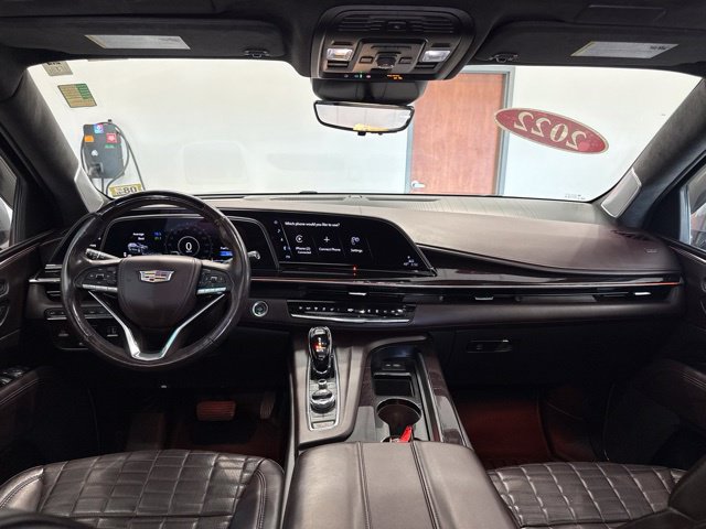Used 2022 Cadillac Escalade ESV Premium Luxury Platinum AWD/4WD image 45