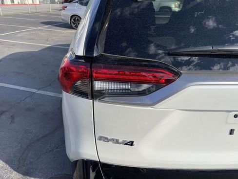 Used 2025 Toyota RAV4 XSE image 17