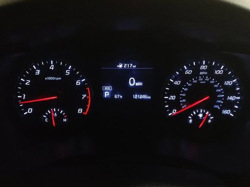 Used 2020 Kia Stinger GT-Line image 23