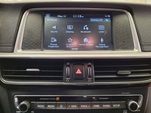Used 2019 Kia Optima S FWD image 25