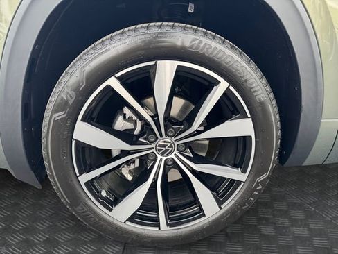 New 2026 Volkswagen Atlas Cross Sport SEL Premium R-Line AWD/4WD image 12