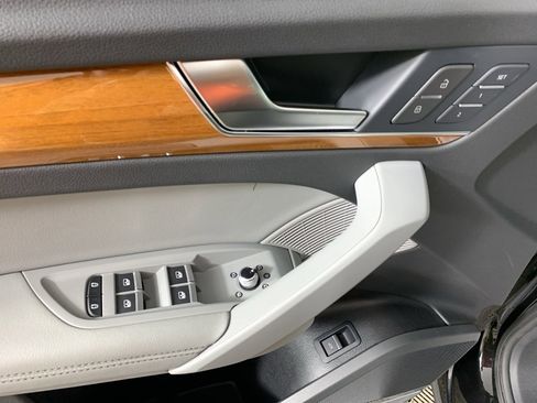 Used 2023 Audi Q5 2.0T Premium Plus image 14