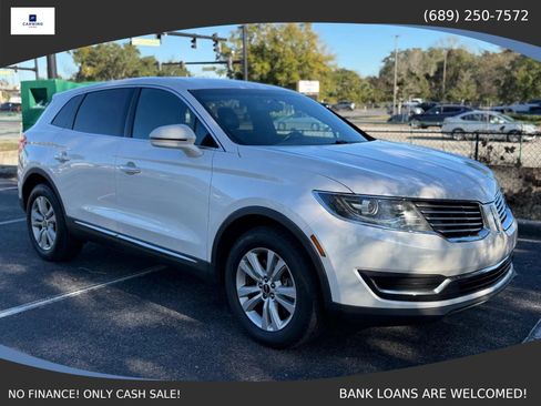 Used 2016 Lincoln MKX Premiere image 3
