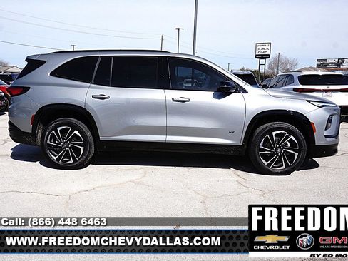 New 2026 Buick Enclave Sport Touring w/ Power Package FWD image 8