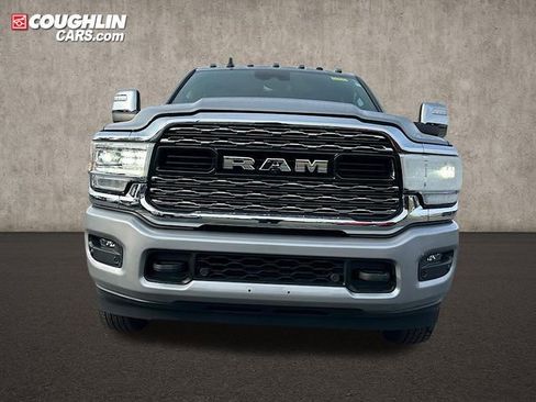 Used 2024 RAM 3500 Limited image 2