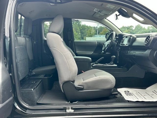 Used 2020 Toyota Tacoma SR w/ SX Package AWD/4WD image 37