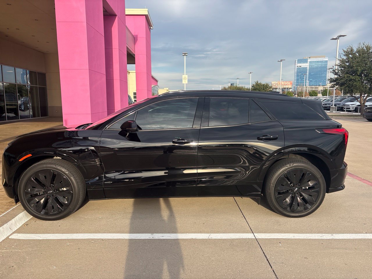 Used 2025 Chevrolet Blazer EV RS RWD image 8