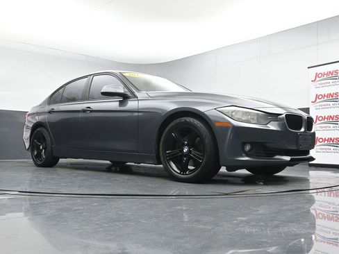 Used 2013 BMW 328i Sedan RWD image 32