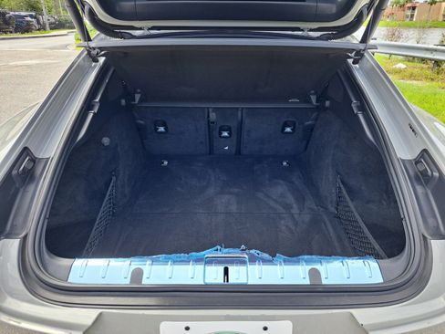 Used 2023 Porsche Panamera Platinum Edition image 23