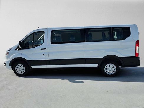 Used 2023 Ford Transit 350 XLT RWD image 6