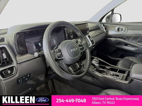 Used 2022 Kia Sorento SX FWD image 10