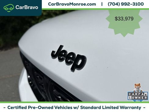 Used 2024 Jeep Grand Cherokee Altitude AWD/4WD image 31
