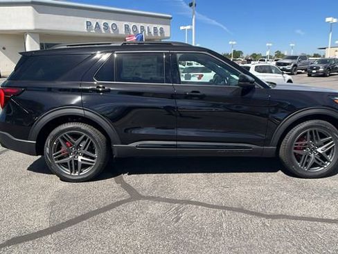 New 2026 Ford Explorer ST w/ Sun And Sound Package AWD/4WD image 2