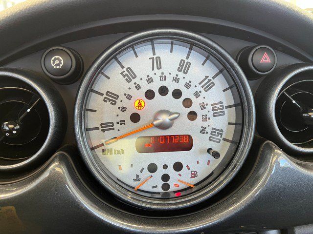 Used 2004 MINI Cooper S FWD image 17