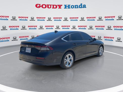 Used 2023 Honda Accord LX image 8