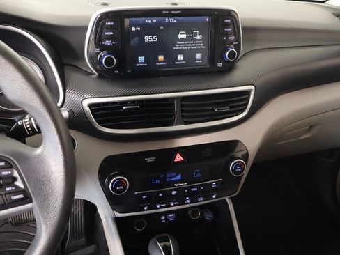 Used 2021 Hyundai Tucson SEL FWD image 5