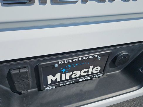 Used 2025 GMC Sierra 2500 AT4 AWD/4WD image 30