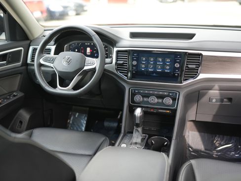 Certified 2023 Volkswagen Atlas SE w/ Panoramic Sunroof Package image 26