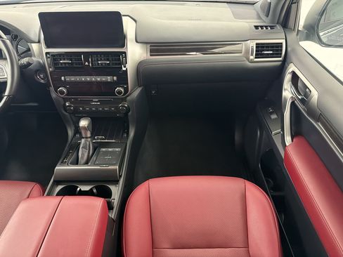 Used 2023 Lexus GX 460 Premium w/ Premium Package AWD/4WD image 29