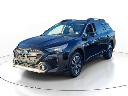 Used 2023 Subaru Outback Limited image 2