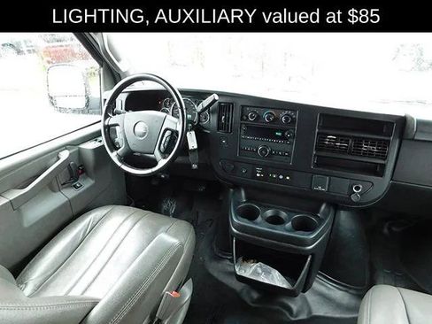 Used 2023 GMC Savana 2500 Extended w/ Driver Convenience Package image 9