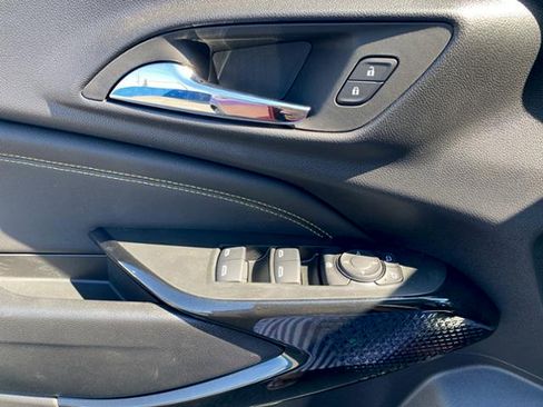 New 2026 Chevrolet Trax LT w/ Sunroof Package FWD image 26