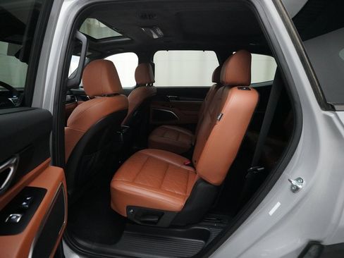 Certified 2024 Kia Telluride SX Prestige X-Pro image 16