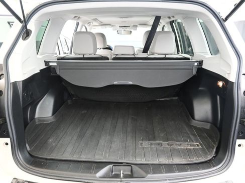 Used 2017 Subaru Forester 2.5i Limited image 17
