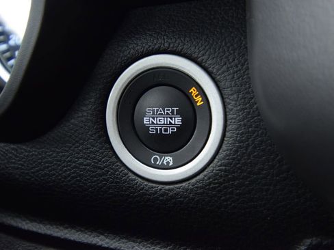 Certified 2022 RAM 1500 Big Horn w/ Night Edition image 35