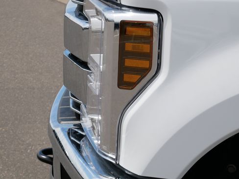 Used 2019 Ford F350 Lariat w/ Lariat Value Package image 16