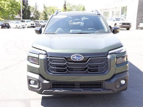 Used 2026 Subaru Outback Premium AWD/4WD image 9