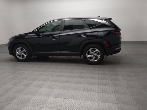Used 2022 Hyundai Tucson SE image 3
