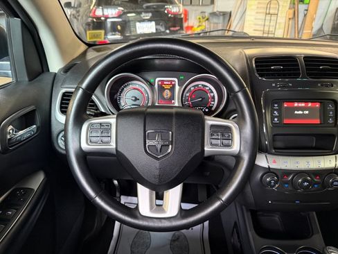 Used 2013 Dodge Journey SXT w/ Popular Equipment Group AWD/4WD image 8